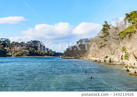 Katsugigaura Fishing Port, a small port in Okumatsushima, Miyagi Prefecture Katsugigaura Fishing Port, a small port in Okumatsushima, Miyagi Prefecture 143213426