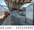 JR Kyushu Yukuhashi Station platform and train in Yukuhashi City, Fukuoka Prefecture 143224400