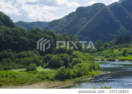 This is the scenery of Cheongnyeongpo in Yeongwol, Gangwon-do. This is the scenery of Cheongnyeongpo in Yeongwol, Gangwon-do. 143226803