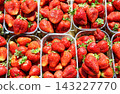 Freshly picked fresh strawberries background 143227770