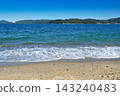 Amanohashidate: A beautiful sea with white sand and green pine trees (Miyazu City, Kyoto Prefecture) 143240483