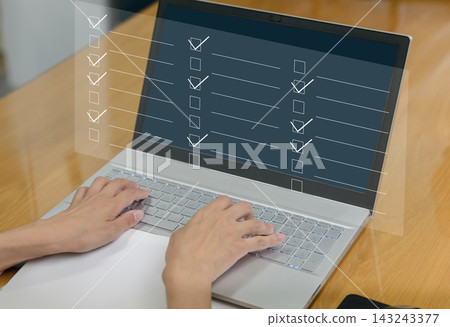 Office work: Utilizing checklists and to-do lists 143243377