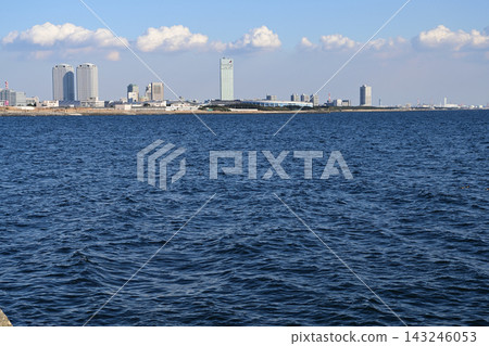 海對岸的幕張新城 143246053