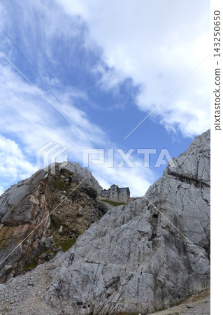 Meilerhutte, mountain hut, Garmisch-Partenkirchen, in Bavaria, Germany Meilerhutte, mountain hut, Garmisch-Partenkirchen, in Bavaria, Germany 143250650
