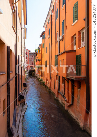 Bologna Hidden Canals Small Venice View Italy Bologna Hidden Canals Small Venice View Italy 143254377
