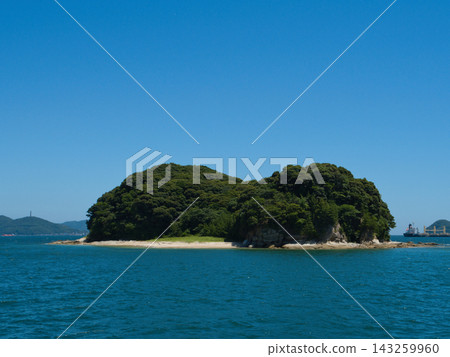 碧海藍天，一座無人居住的島嶼 143259960