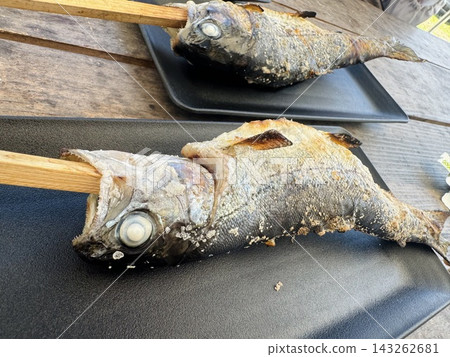 烤鮮捕河魚串 烤鮮捕河魚串 143262681