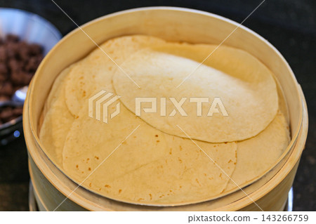 Steamed Warm Flour Tortillas Stacked 143266759