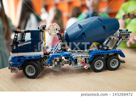 LEGO Technic construction set: blue concrete mixer truck model LEGO Technic construction set: blue concrete mixer truck model 143268472