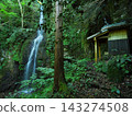 Summer in Yurihama Town, Tottori Prefecture: The famous waterfall "Fudo Falls" and a shrine 143274508