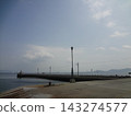 Calm wharf 143274577