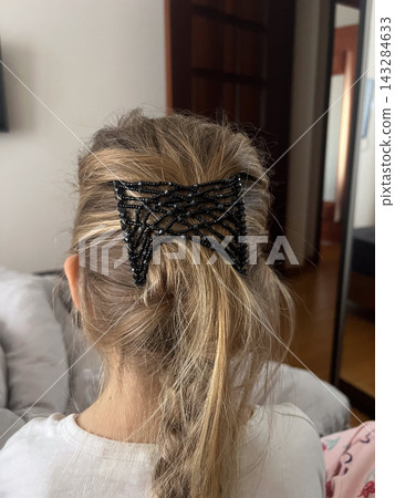 Kids mesh hairclip. Mesh hair clip designed specifically for young children Kids mesh hairclip. Mesh hair clip designed specifically for young children 143284633