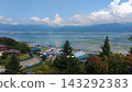 【信州風景駕車路線】從山頂俯瞰諏訪湖和山脈全景 143292383