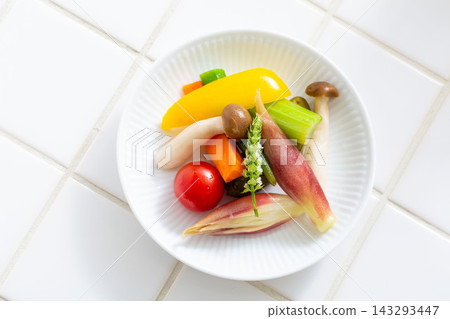 Assorted pickles, homemade preserved food Assorted pickles, homemade preserved food 143293447