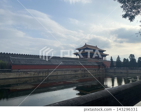 The Palace Museum and the sky in Beijing The Palace Museum and the sky in Beijing 143296331