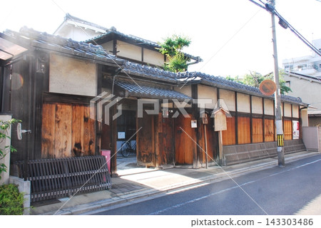 重要文化遺產:小川家住宅「二座陣屋」(京都市中京區) 重要文化遺產:小川家住宅「二座陣屋」(京都市中京區) 143303486