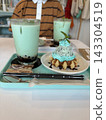 dessert, tapioca, waffle 143304519