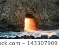 cave with stones and rocks cave with stones and rocks 143307909