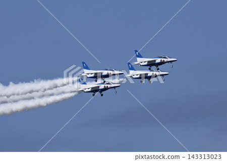 Blue Impulse aerobatic team at Matsushima Air Base conducts flight training under the autumn blue sky in Higashimatsushima City, Miyagi Prefecture. Blue Impulse aerobatic team at Matsushima Air Base conducts flight training under the autumn blue sky in Higashimatsushima City, Miyagi Prefecture. 143313023