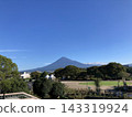 秋天的富士山 143319924