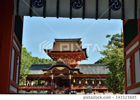 岩清水八幡宮，從南門看到的正殿（京都府八幡市） 143323605