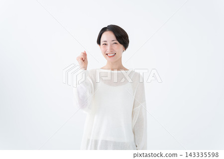 做膽量姿勢的女人 143335598