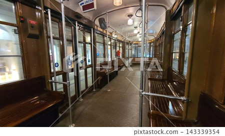 復古火車車內 復古火車車內 143339354