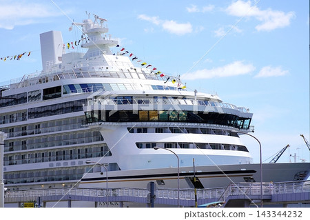 Kobe, Kobe Port, luxury cruise ship (Asuka III) docked (Meriken Park) (late summer) Kobe, Kobe Port, luxury cruise ship (Asuka III) docked (Meriken Park) (late summer) 143344232