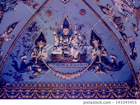 寮國萬象八打齋寺的天花板佛像 寮國萬象八打齋寺的天花板佛像 143345453