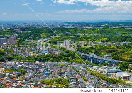 A view of the residential area of Tarumi Ward, Kobe City, from Hachibuseyama Mountain. A view of the residential area of Tarumi Ward, Kobe City, from Hachibuseyama Mountain. 143345535