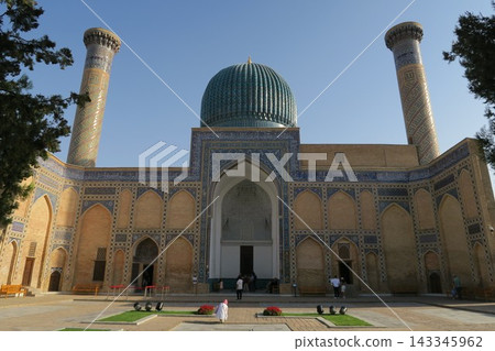 Gul-e Amir, a masterpiece of Islamic architecture 143345962