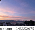 山上的日落 143352075