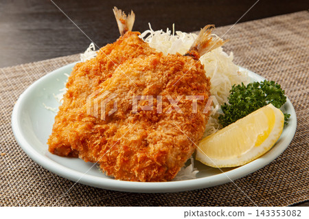 炸竹莢魚 炸竹莢魚 143353082
