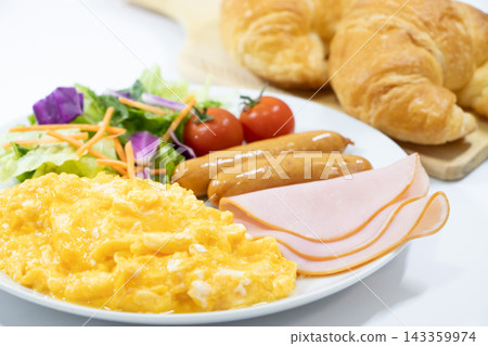早餐:炒蛋 早餐:炒蛋 143359974