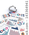 Business documents and cloud icon 143364941