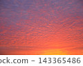  Morning glow of autumn 143365486