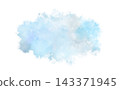 柔和的淺藍色水彩雲霧飛濺效果，背景透明。 143371945
