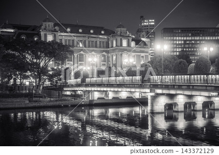 Nakanoshima at night Nakanoshima at night 143372129