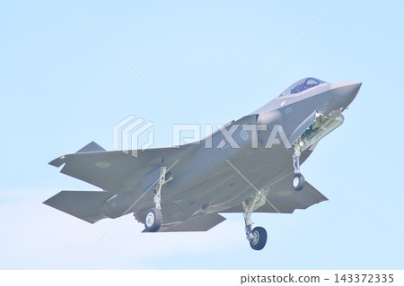 Japan Air Self-Defense Force's F-35A preparing to land Japan Air Self-Defense Force's F-35A preparing to land 143372335