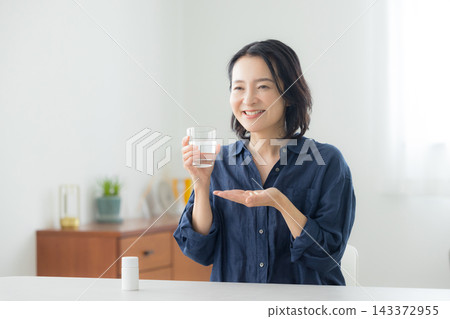 藥物圖像 143372955