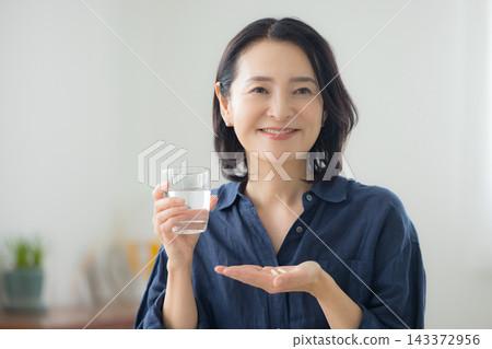 藥物圖像 藥物圖像 143372956