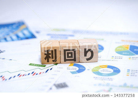 收益和投資圖表 收益和投資圖表 143377258