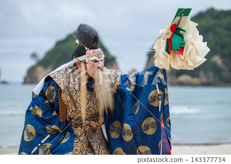 Iwami Kagura "Iwato" where the gods dance Iwami Kagura "Iwato" where the gods dance 143377734