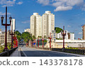 Viaduct and its red lanterns 143378178