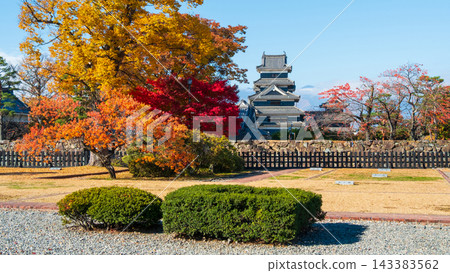 松本城(秋天) 松本城(秋天) 143383562