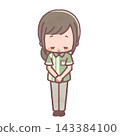 A convenience store clerk bows. 143384100