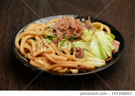 燒烏冬面 143386603