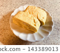 Sushi roll egg 143389013