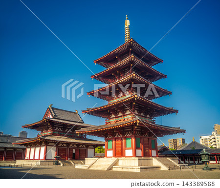 中心式佈局的寺廟 中心式佈局的寺廟 143389588