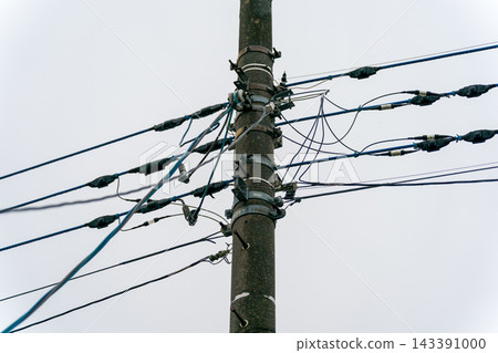 電源線 電桿 電線桿 143391000
